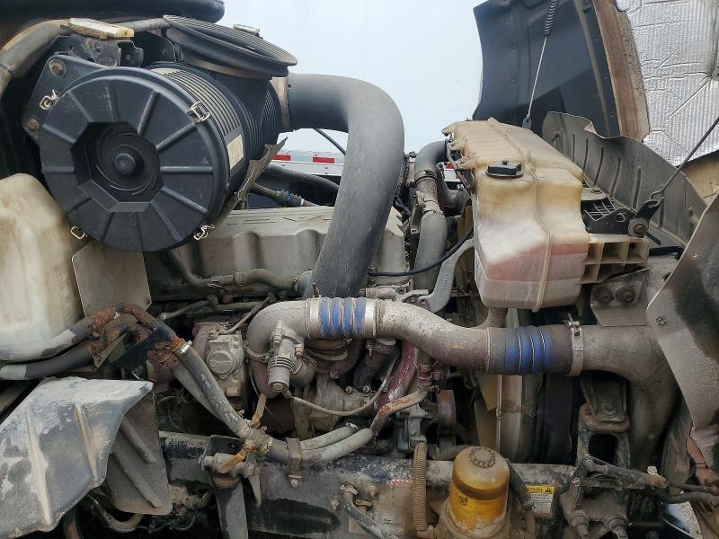 2013 Mack CXU613 Semi Truck