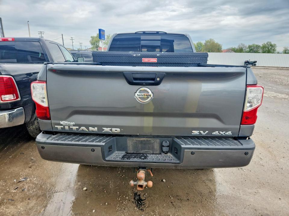 2018 Nissan Titan XD SV