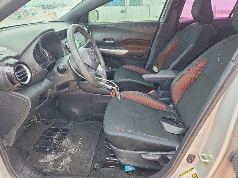 2020 Nissan Kicks sr