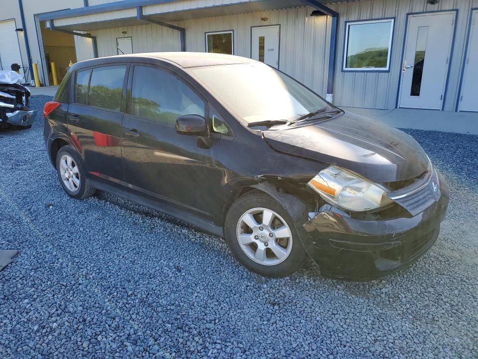 2009 Nissan Versa 1.8 s