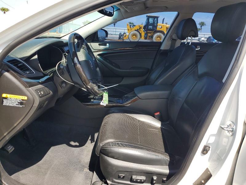 2014 KIA Cadenza Premium