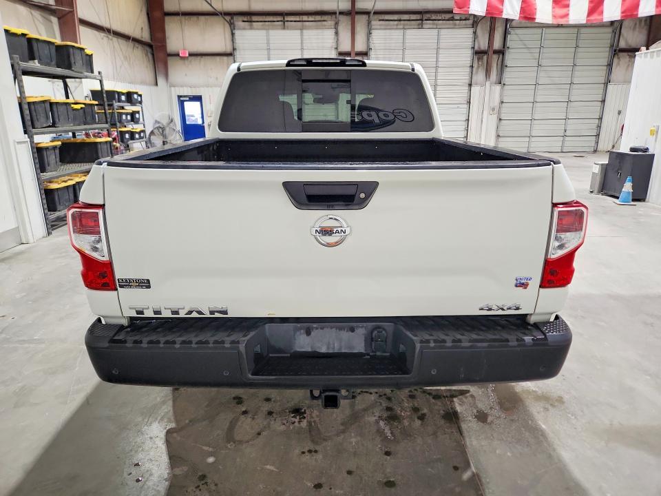 2021 Nissan Titan S