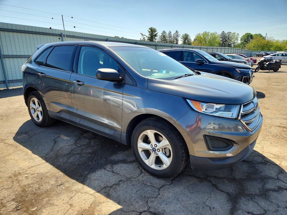 2015 Ford Edge se