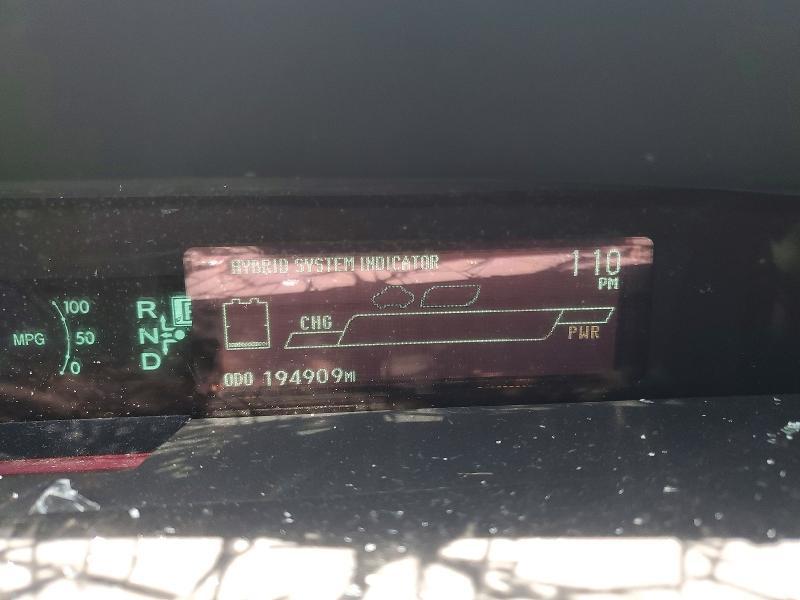 2014 Toyota Prius two