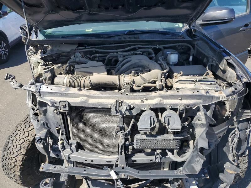 2017 Toyota Tacoma SR5 V6