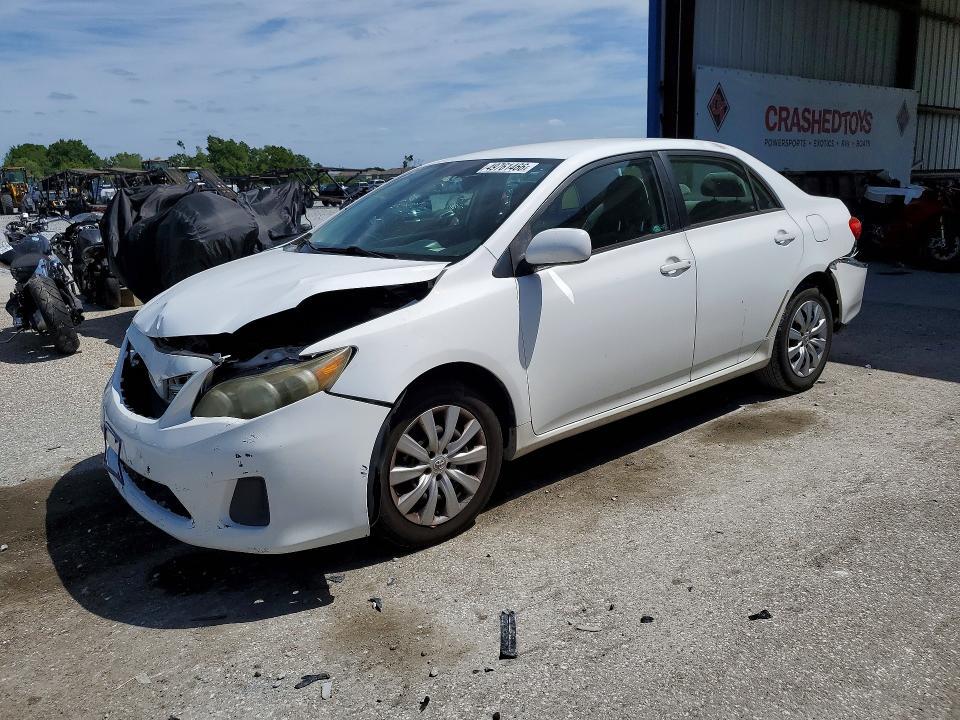 2013 Toyota Corolla le