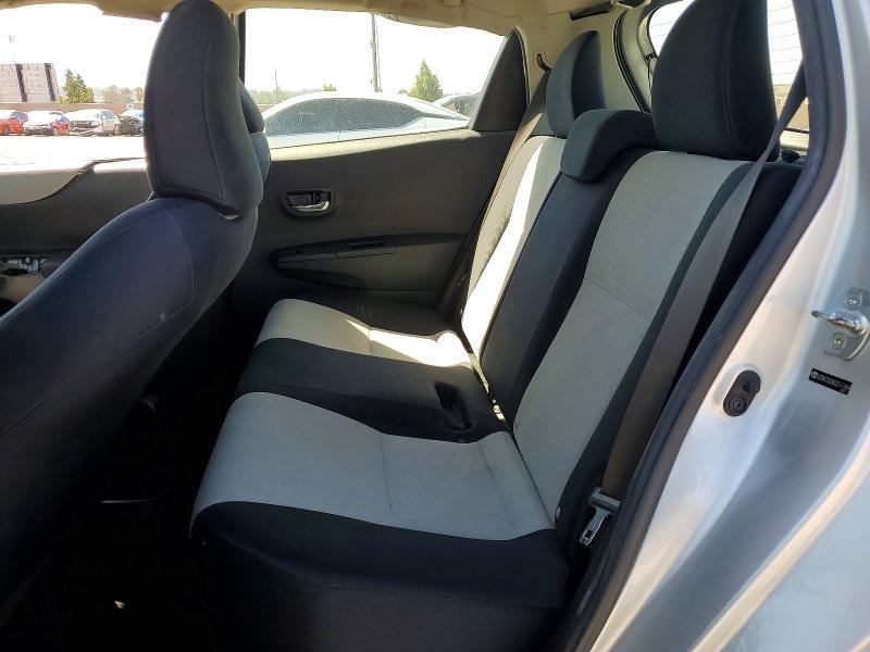 2012 Toyota Yaris 5-door le