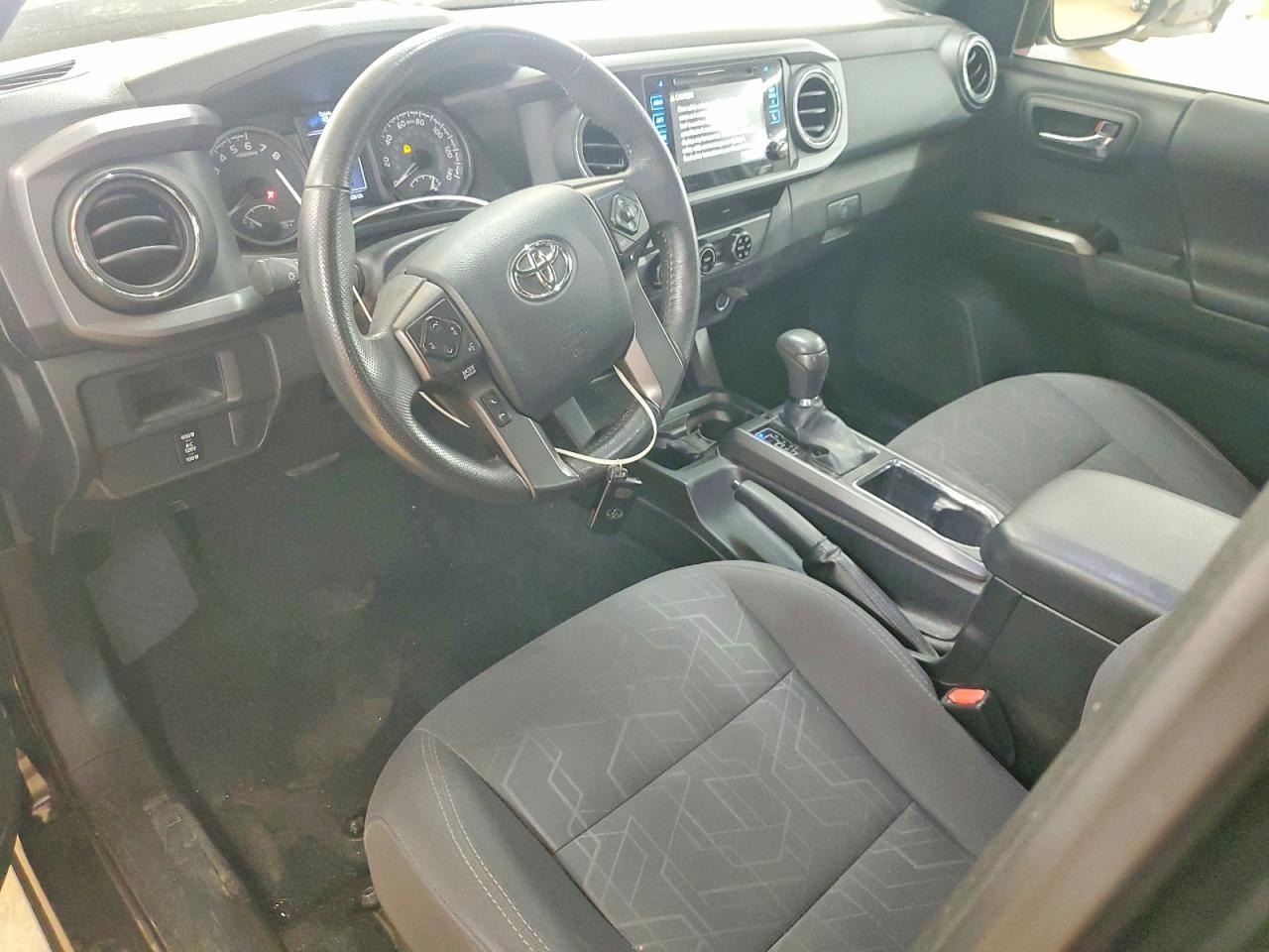 2017 Toyota Tacoma TRD Sport