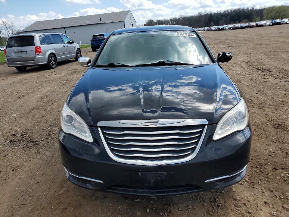 2011 Chrysler 200 Limited