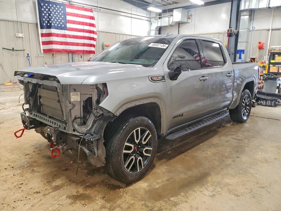 2025 GMC Sierra K1500 AT4