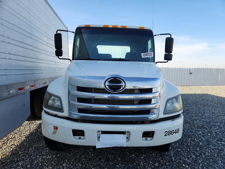 2014 Hino 258/268 Truck Cab AND Chassis