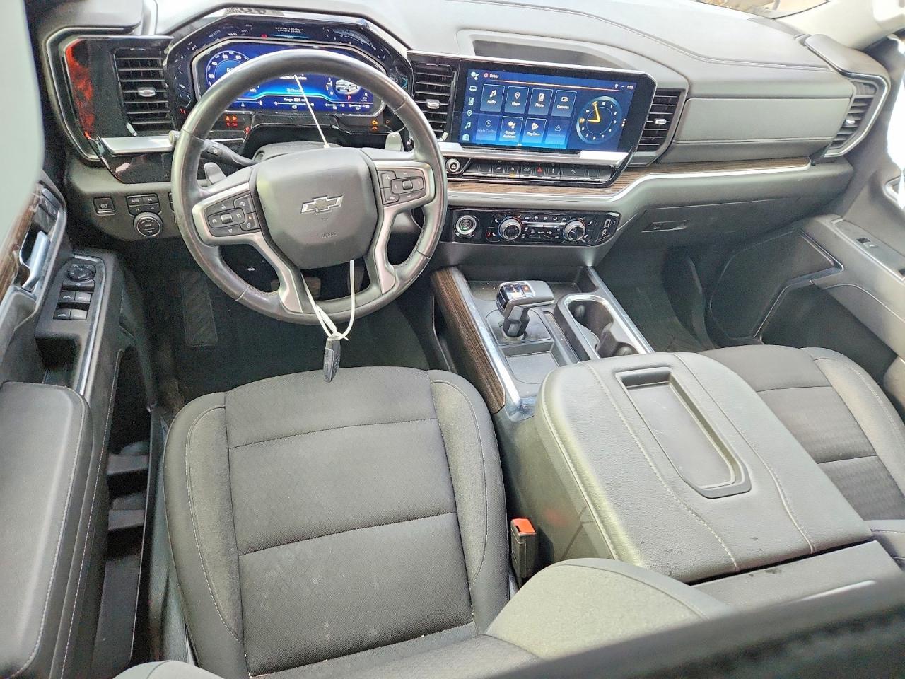 2022 Chevrolet Silverado K1500 RST