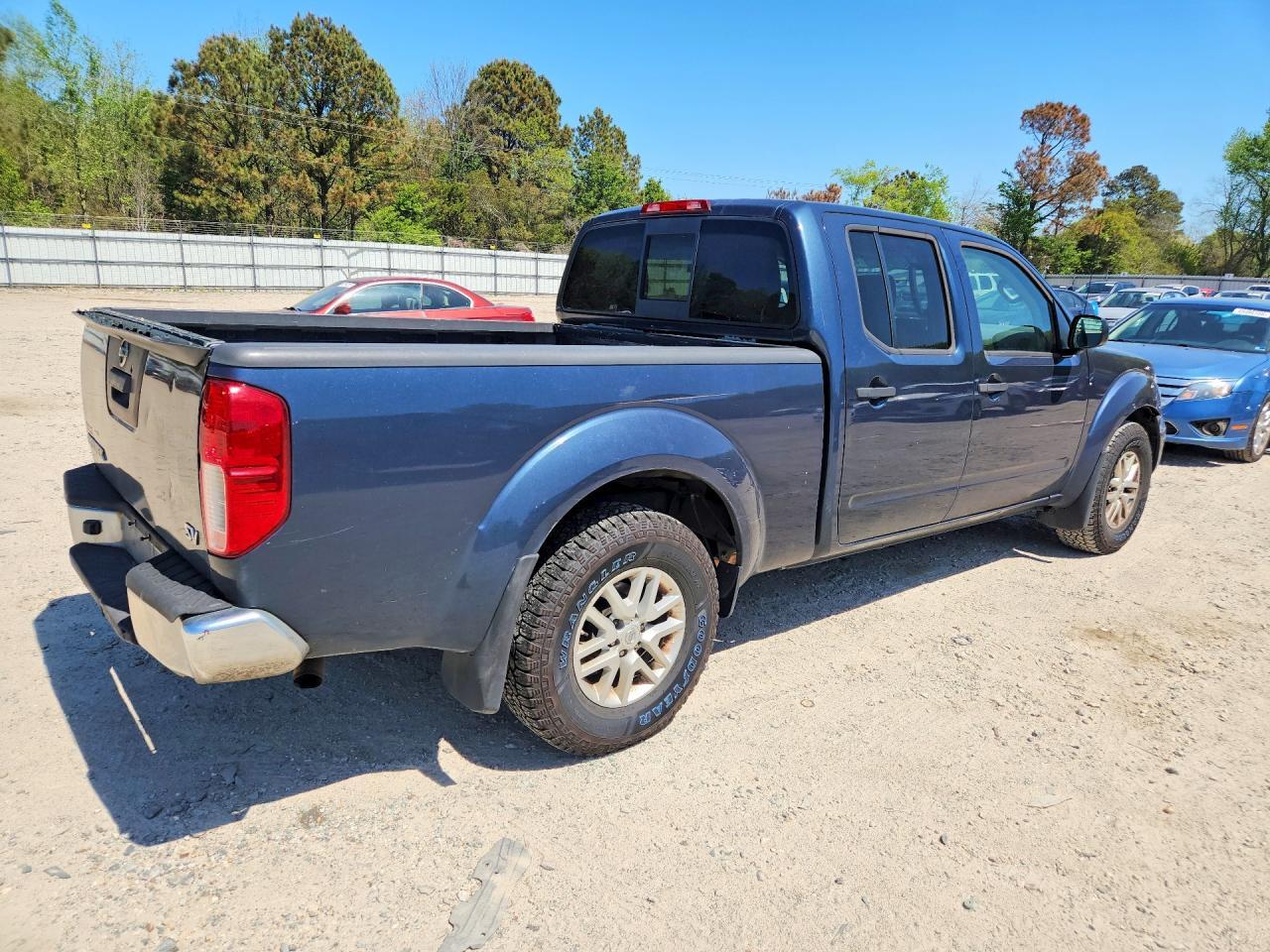 2017 Nissan Frontier SV