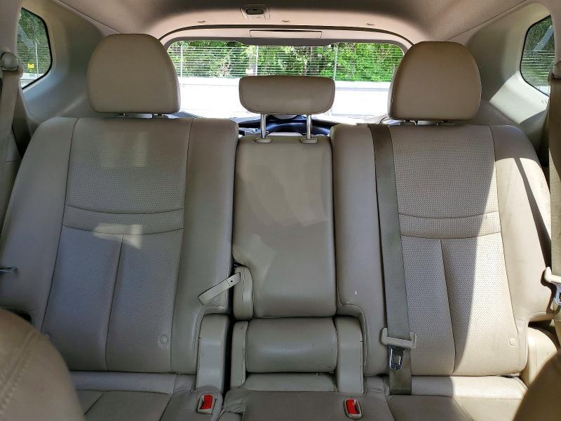 2015 Nissan Rogue sl