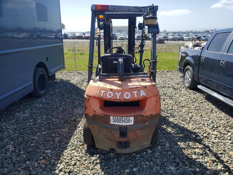 2001 Toyota 7FGU25 Forklift
