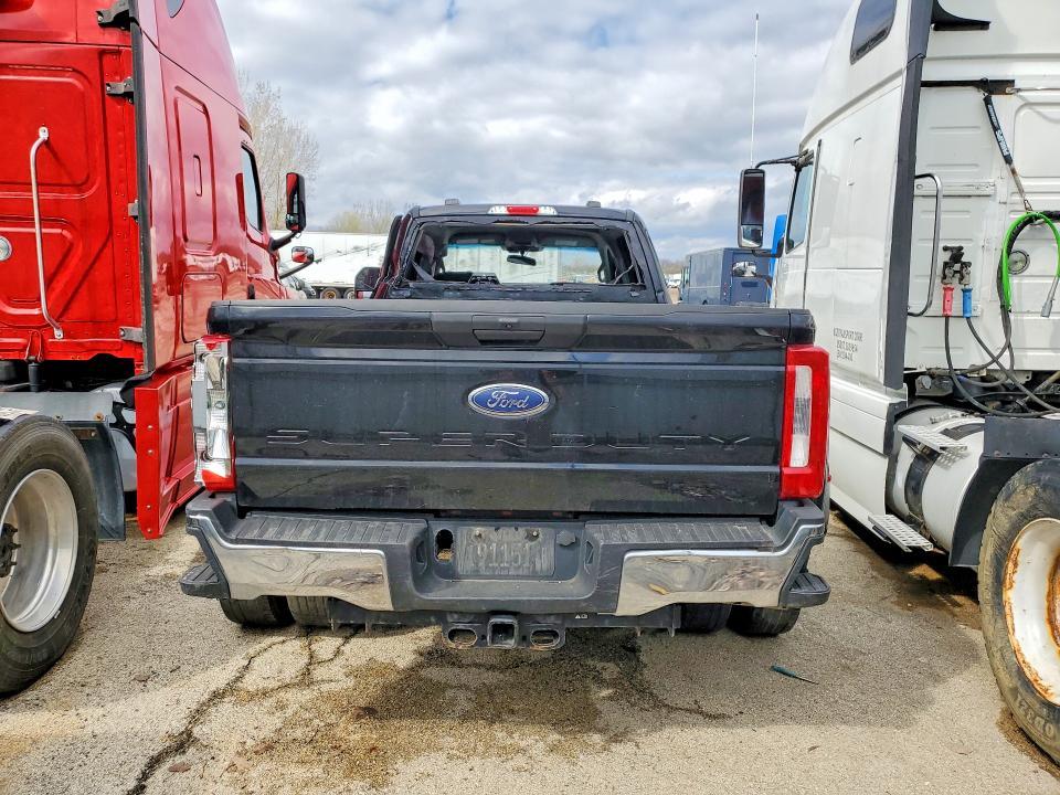 2023 Ford F350 Super Duty