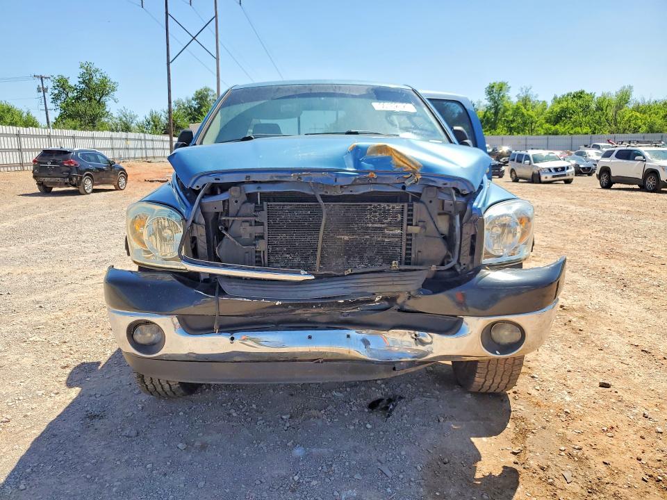 2006 Dodge RAM 2500 ST