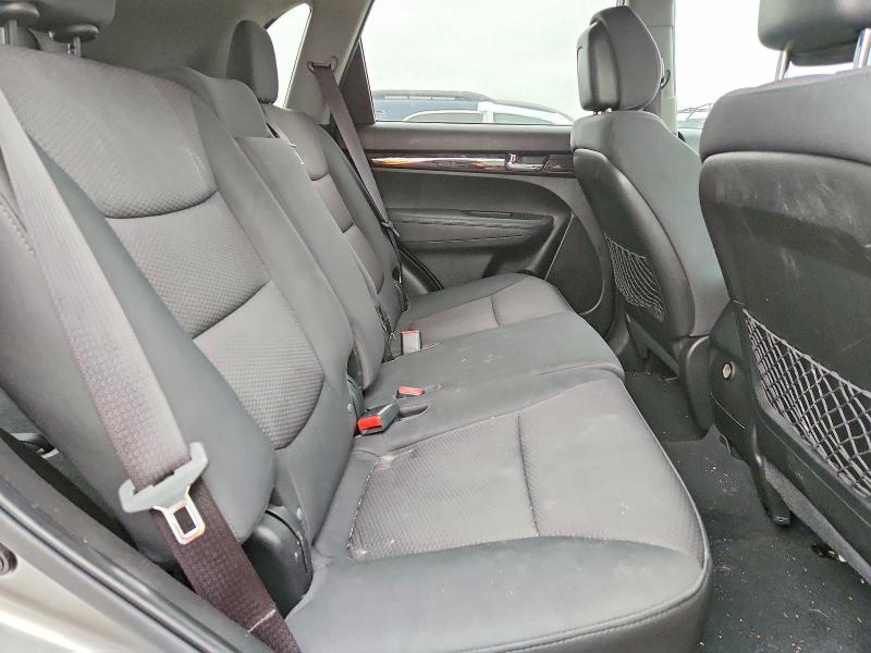 2011 KIA Sorento lx