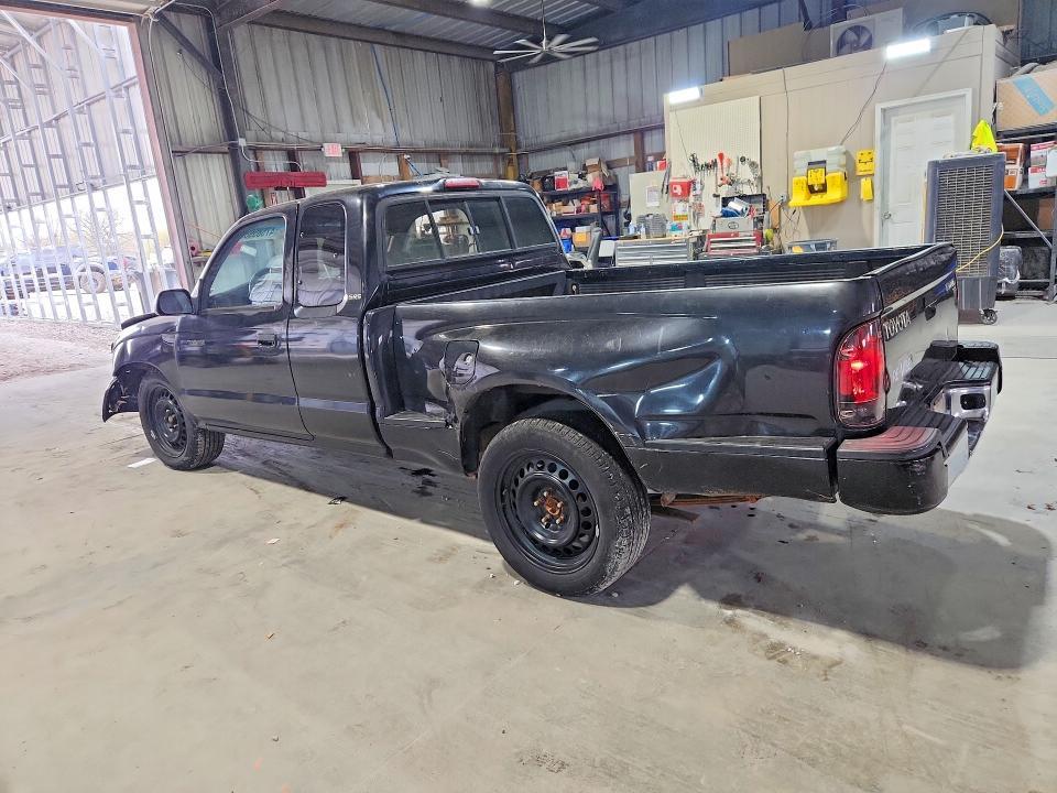 2000 Toyota Tacoma Base