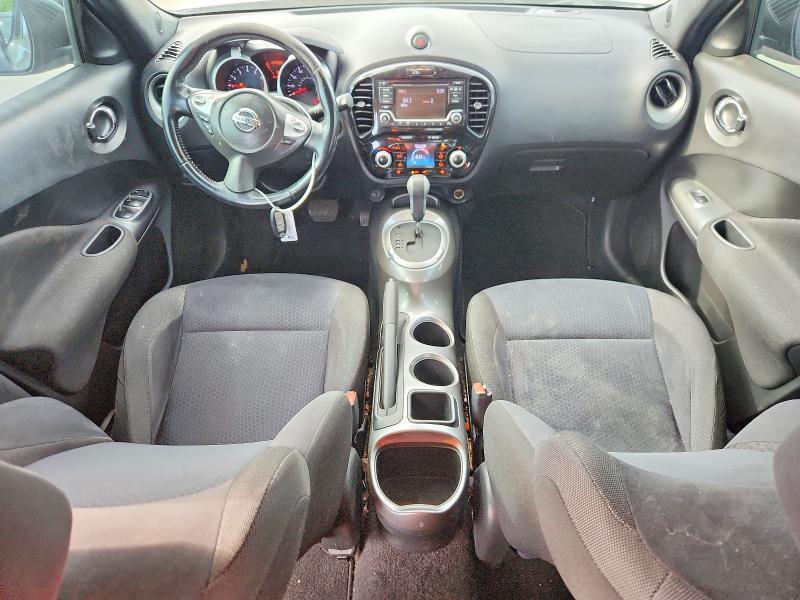 2015 Nissan Juke sv