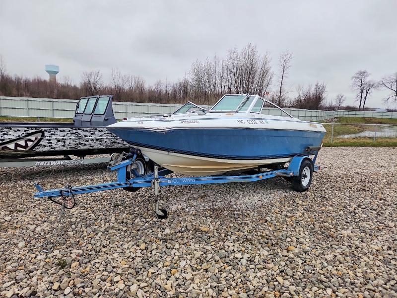 1989 Four Winds 1989 Four Winns Boat