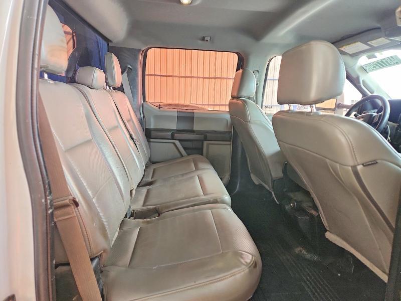 2019 Ford F350 Super Duty Flatbed Truck