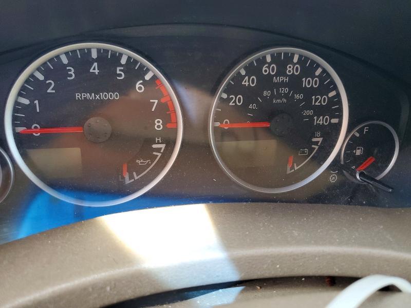 2005 Nissan Pathfinder xe