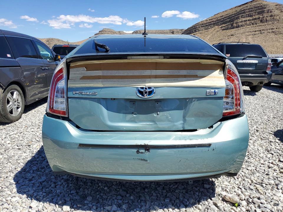 2013 Toyota Prius Four