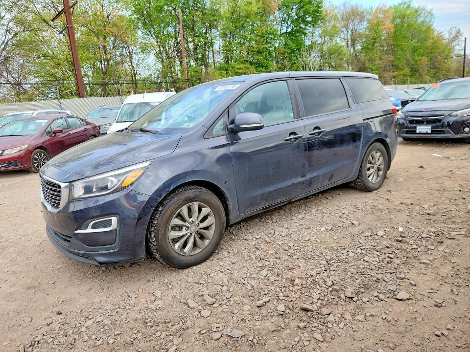 2019 KIA Sedona lx