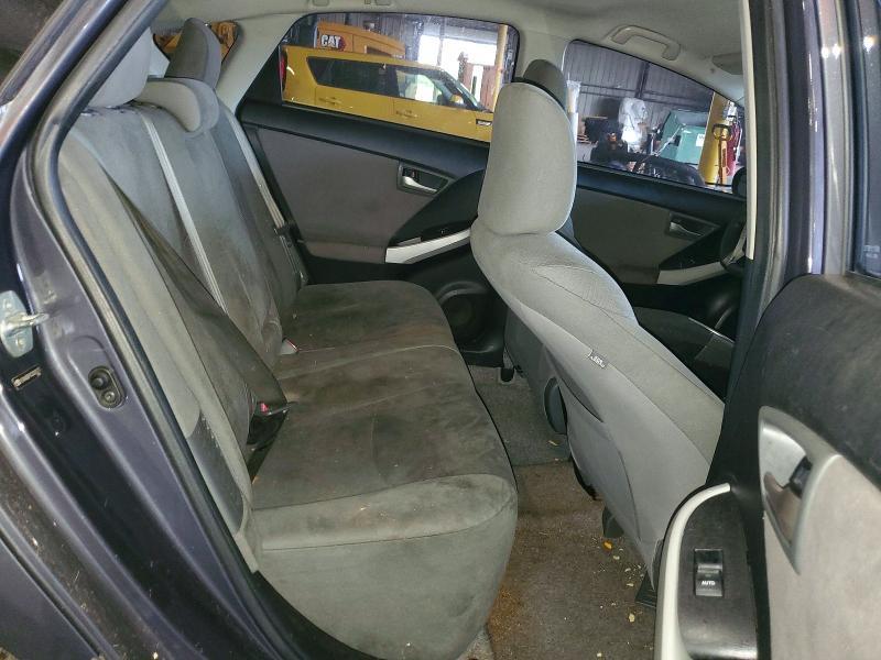 2012 Toyota Prius Plug-in Hybrid Base