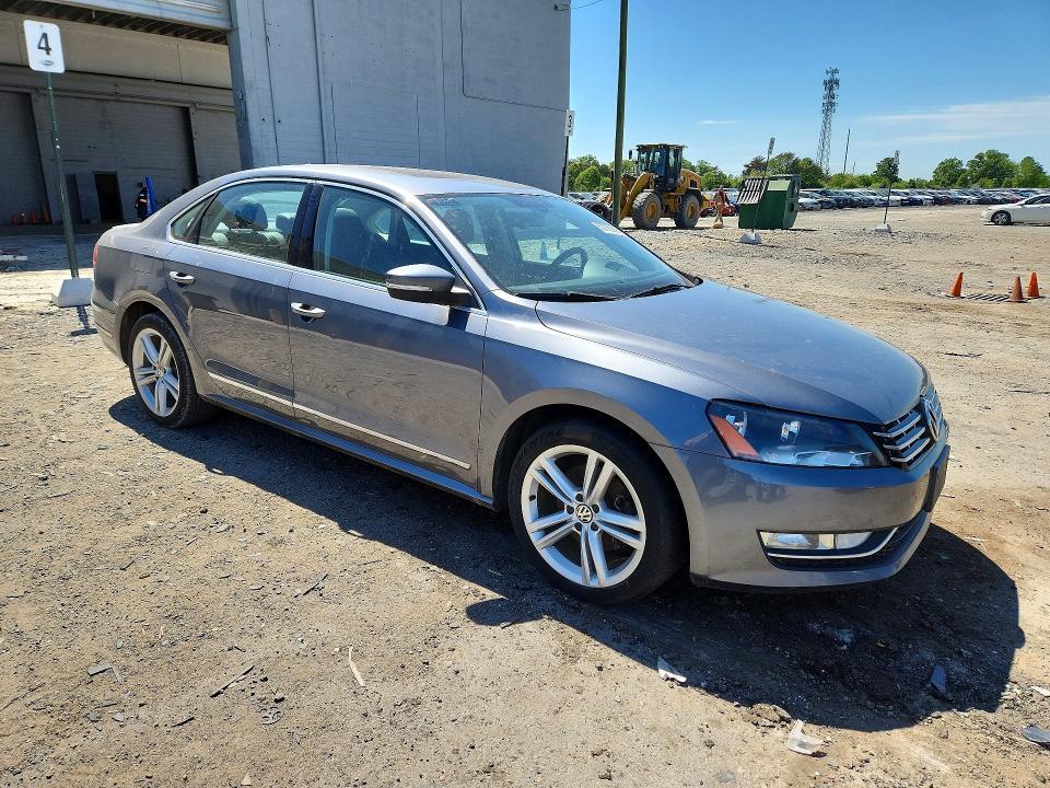 2013 Volkswagen Passat sel