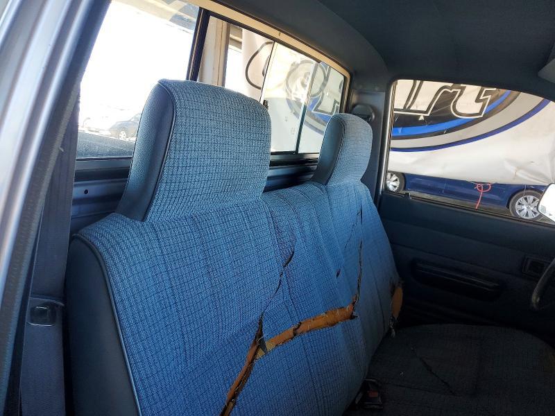 1990 Toyota Pickup Deluxe