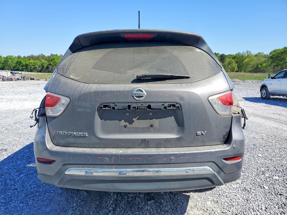 2015 Nissan Pathfinder sv