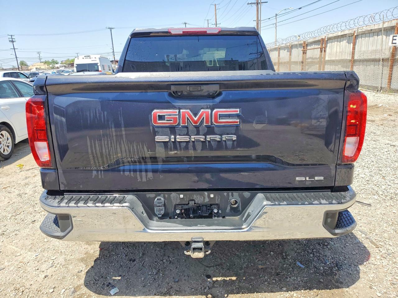 2023 GMC Sierra C1500 SLE