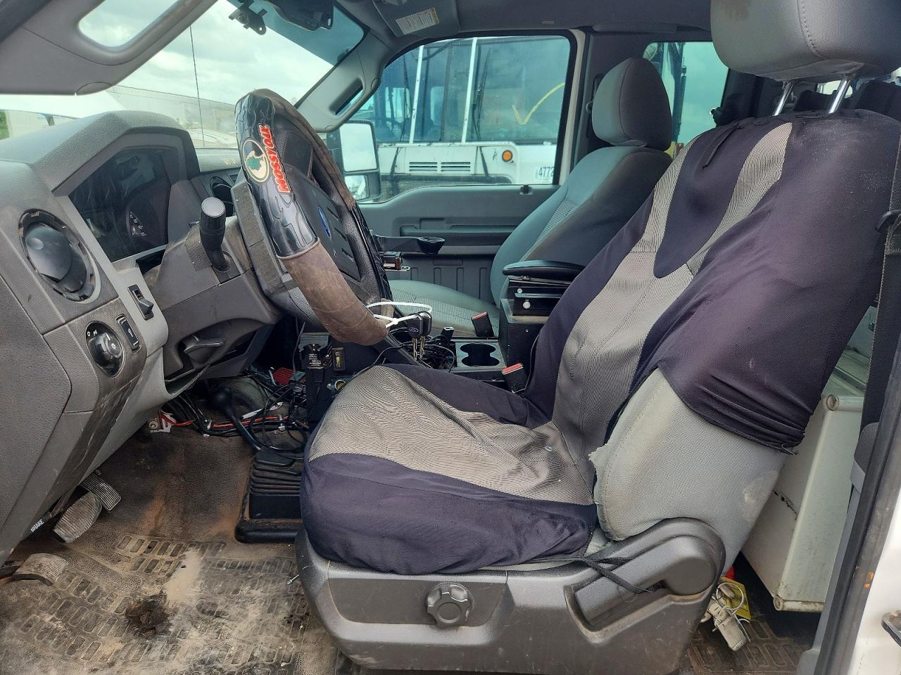 2015 Ford F250 Super Duty Utility / Service Truck