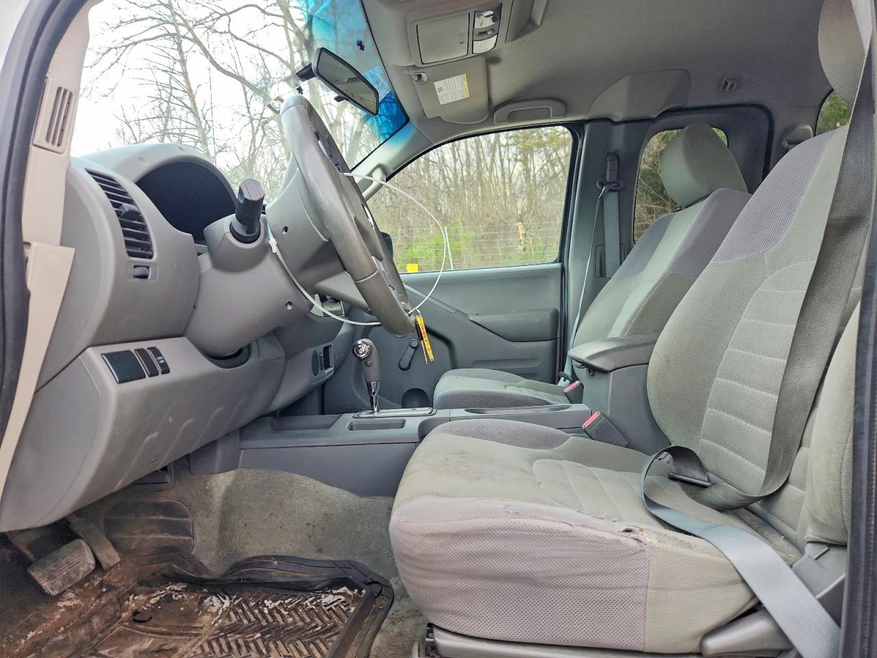 2015 Nissan Frontier S