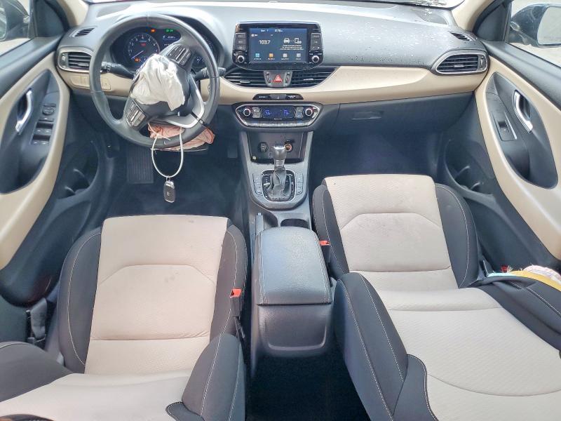 2018 Hyundai Elantra gt Base