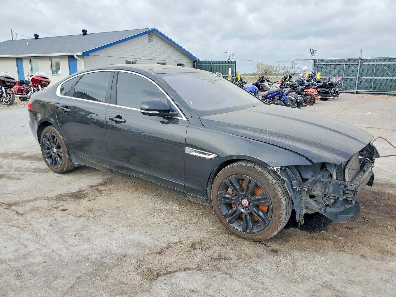 2016 Jaguar Xf Premium