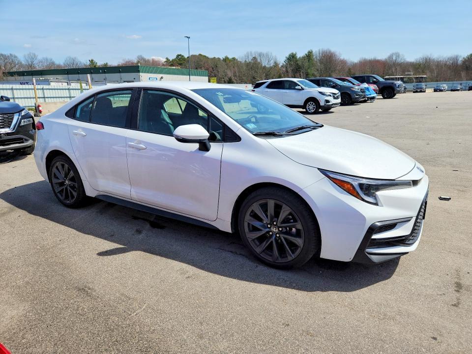 2025 Toyota Corolla se