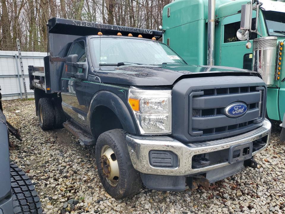 2015 Ford F350 Super Duty Dump Truck