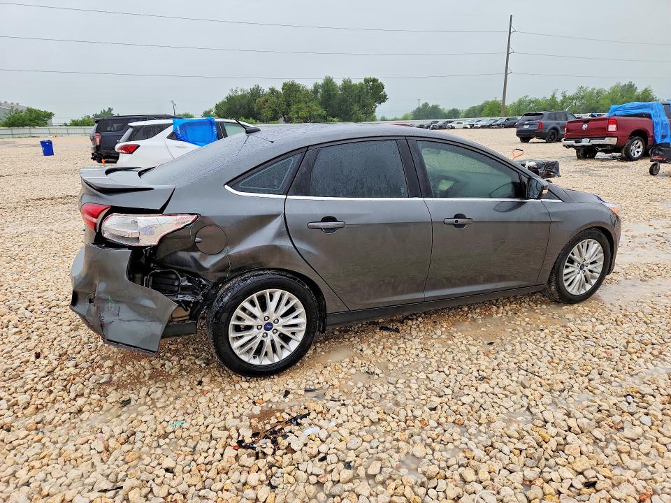 2017 Ford Focus Titanium