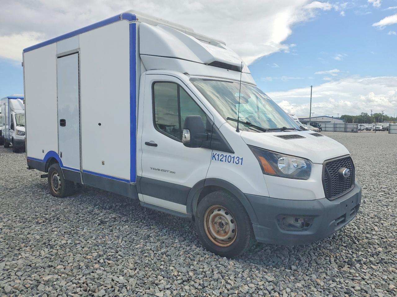 2021 Ford Transit Delivery Truck