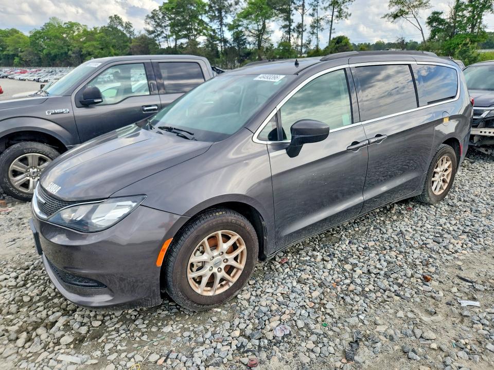 2021 Chrysler Voyager lxi