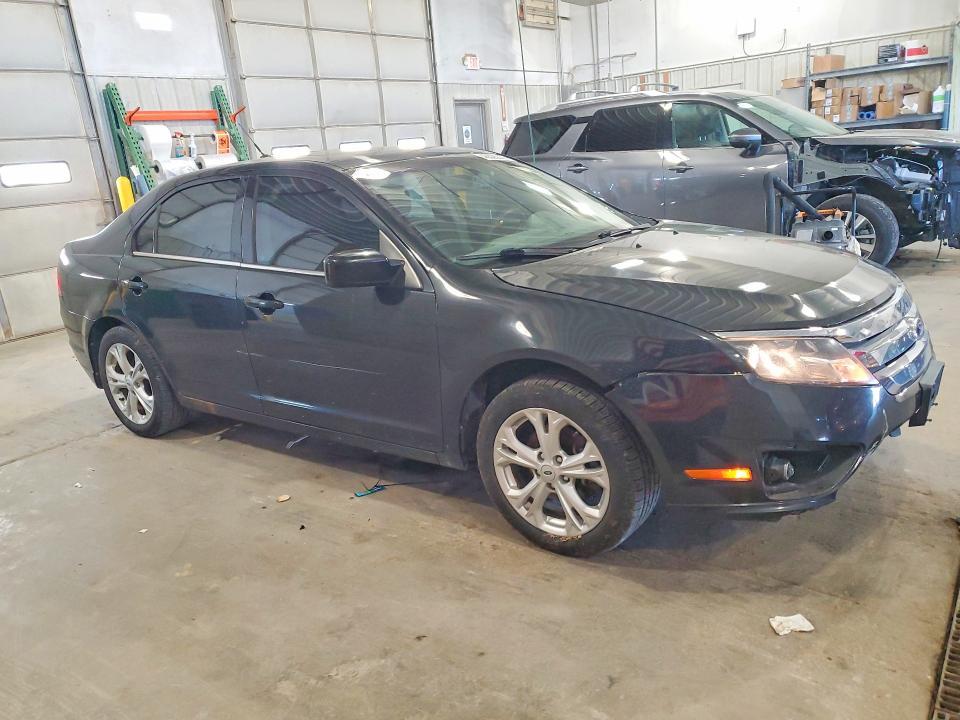 2012 Ford Fusion se