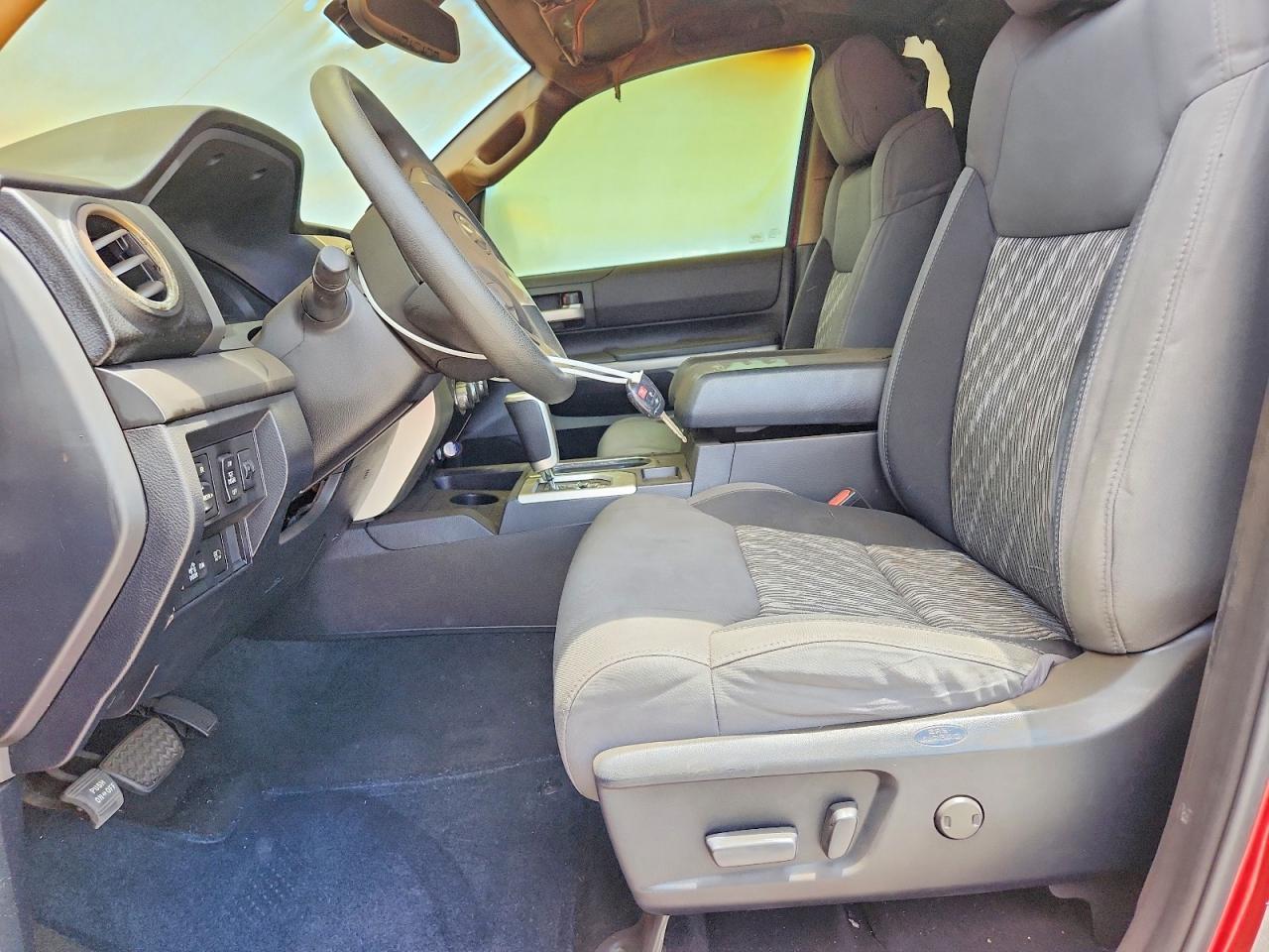 2019 Toyota Tundra SR5