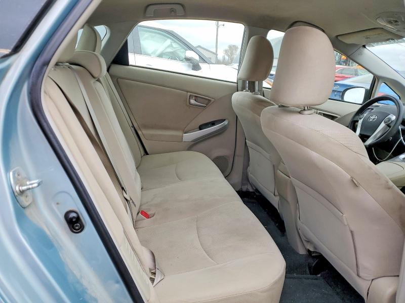 2013 Toyota Prius two