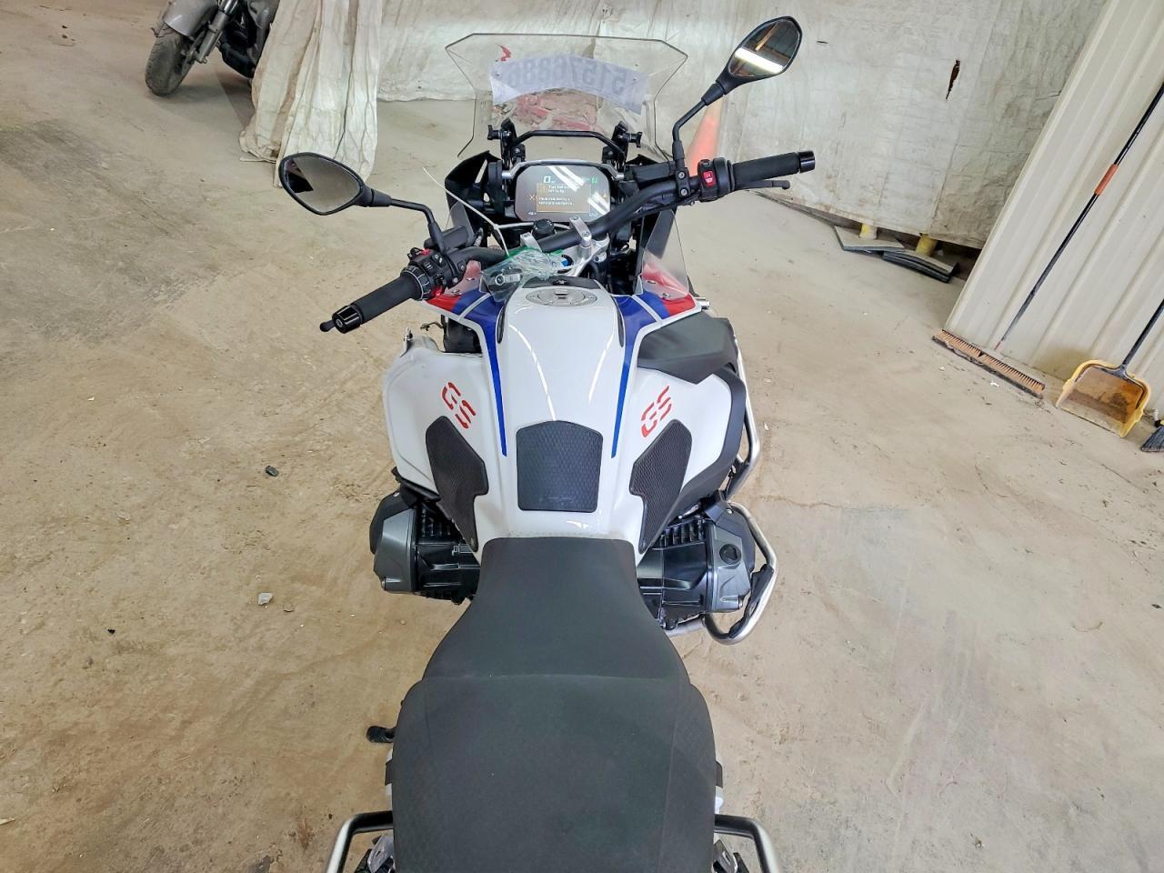 2022 BMW R 1250 GS Adventure