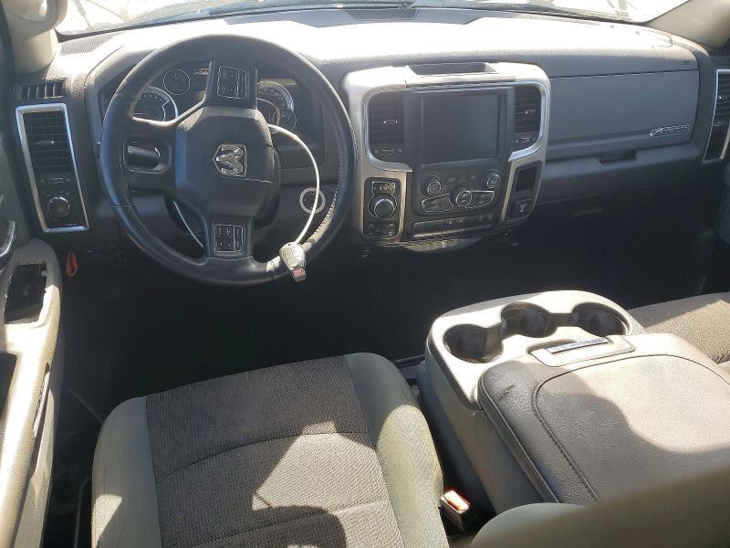 2017 Dodge Ram 1500 slt