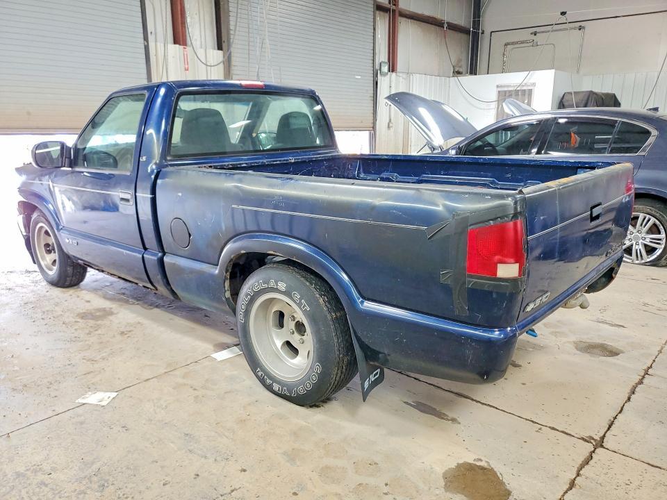 1998 Chevrolet S Truck S10