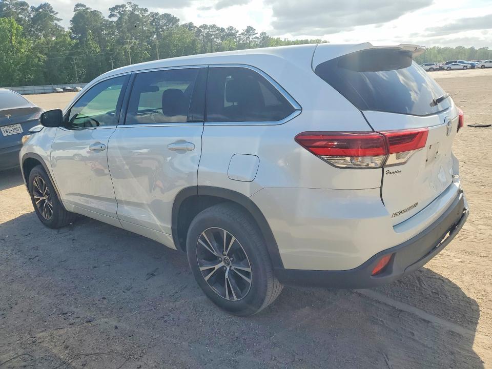 2017 Toyota Highlander le